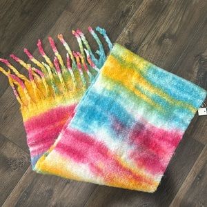Beautiful Colorful Scarf, NWT